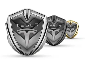 Tesla Emblème Aile Insigne Look Course Brillant